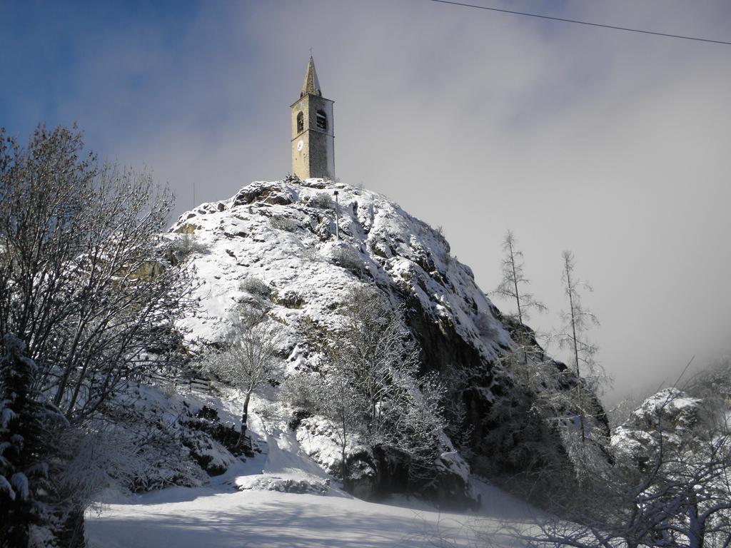 Gite Auberge Les Terres Blanches De Meolans エクステリア 写真