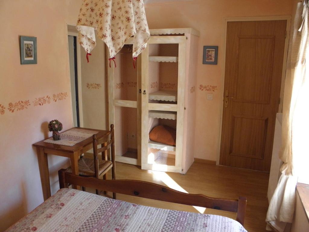 Gite Auberge Les Terres Blanches De Meolans 部屋 写真