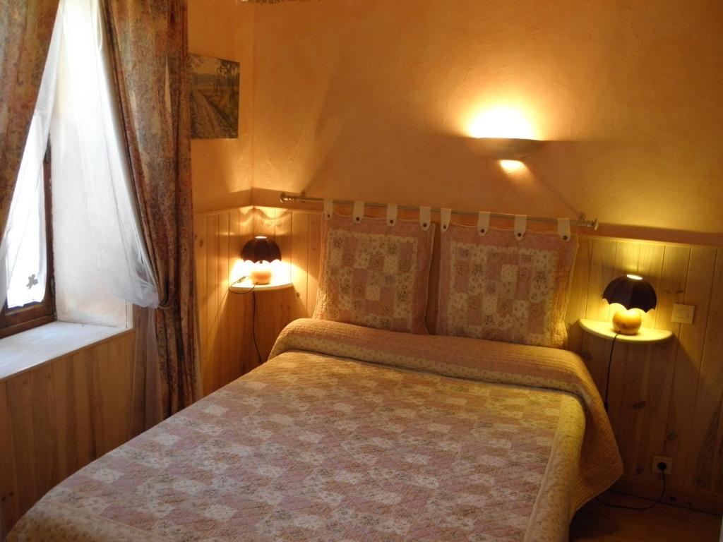 Gite Auberge Les Terres Blanches De Meolans 部屋 写真