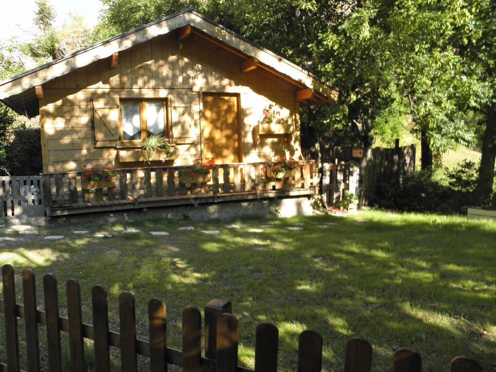 Gite Auberge Les Terres Blanches De Meolans エクステリア 写真