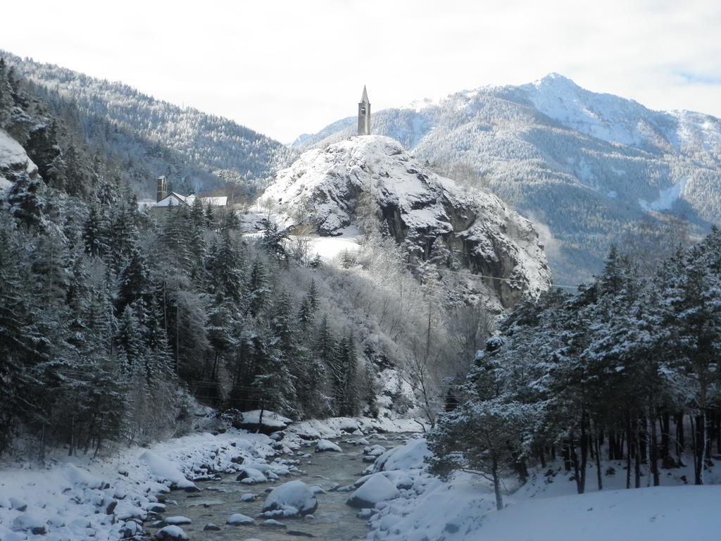 Gite Auberge Les Terres Blanches De Meolans エクステリア 写真