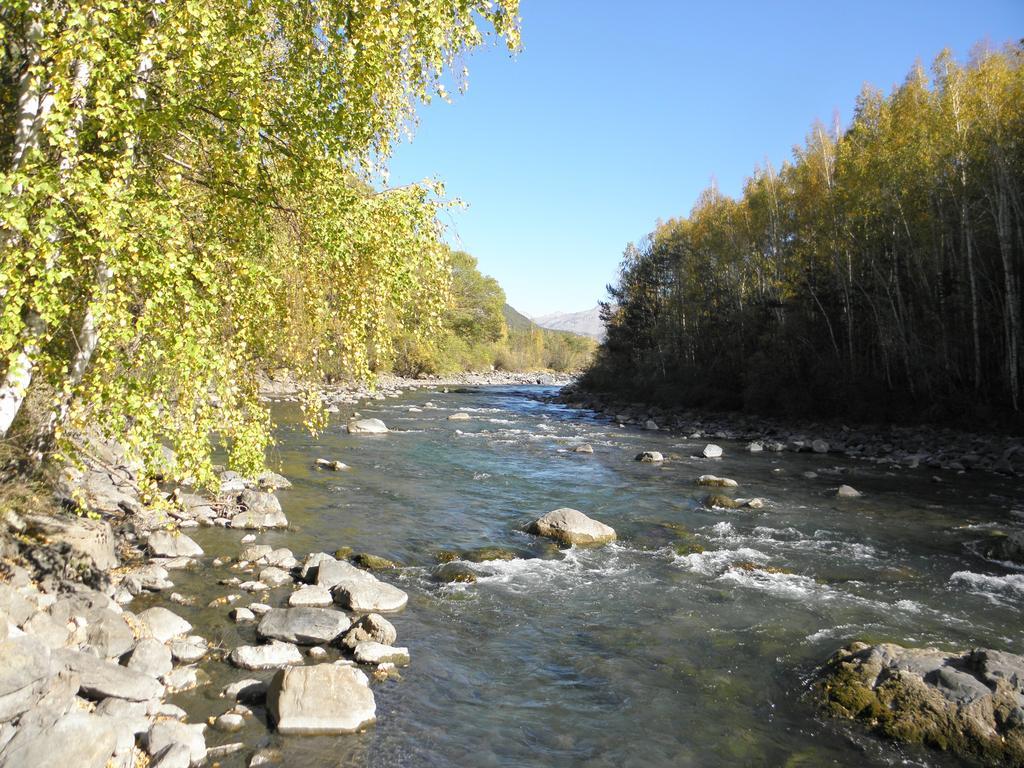 Gite Auberge Les Terres Blanches De Meolans エクステリア 写真