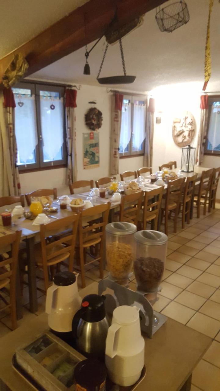 Gite Auberge Les Terres Blanches De Meolans エクステリア 写真